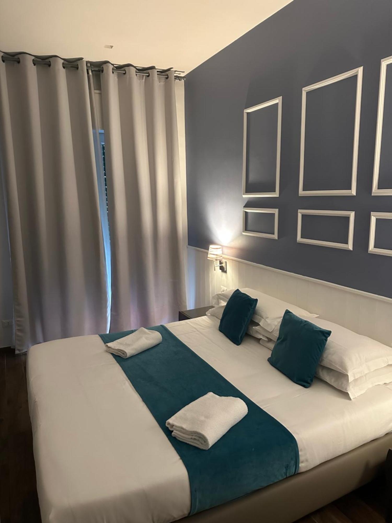 Hotiday Room Collection - Napoli Botanique Bagian luar foto