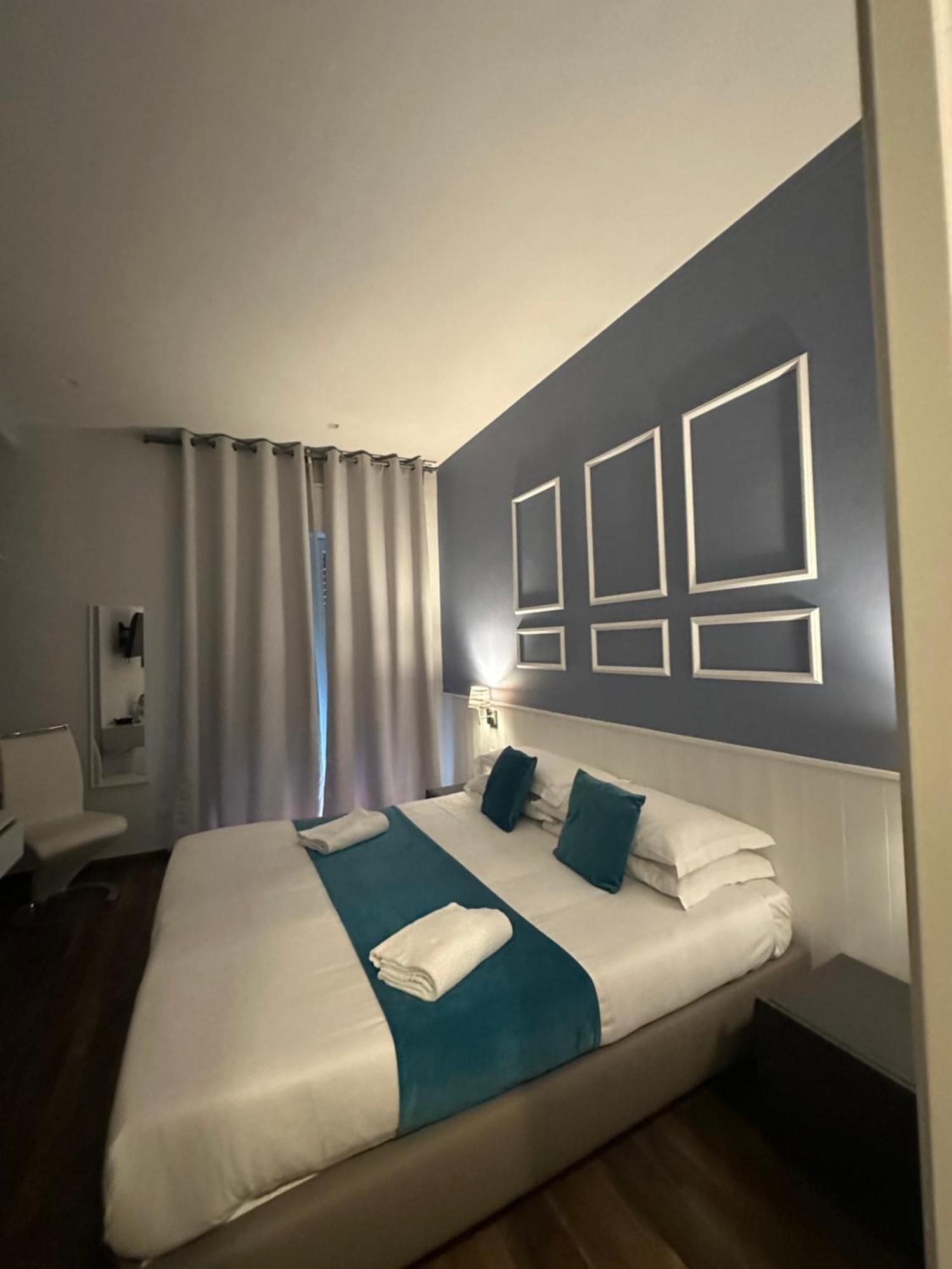 Hotiday Room Collection - Napoli Botanique Bagian luar foto